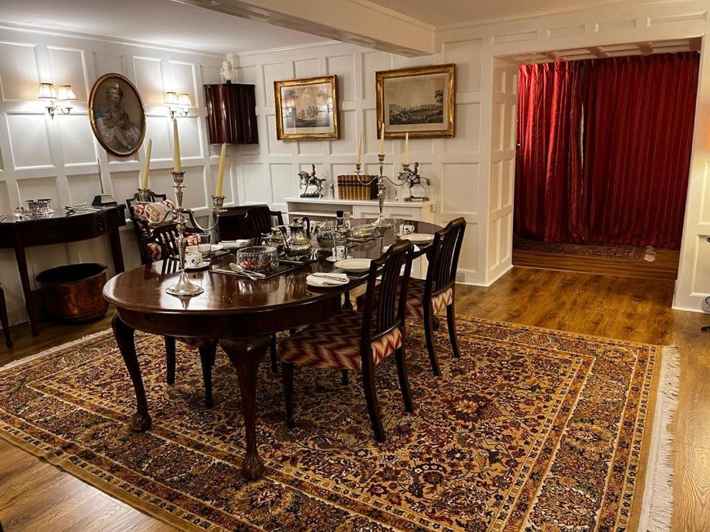 مبيت وإفطار Uplawmoor Whitehouse المظهر الخارجي الصورة